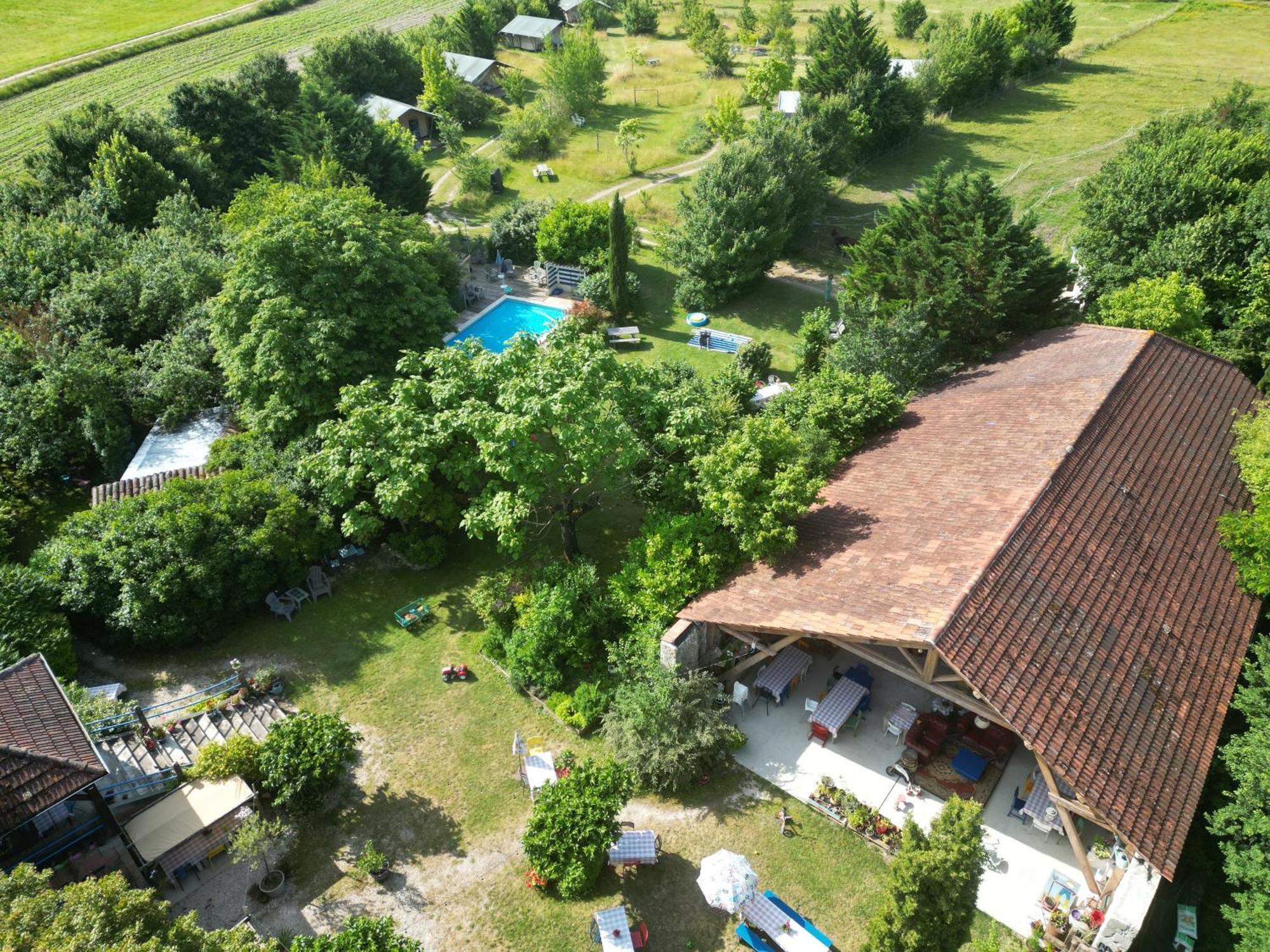 Les Escaliers De La Combe Hotel Saint-Matre ภายนอก รูปภาพ